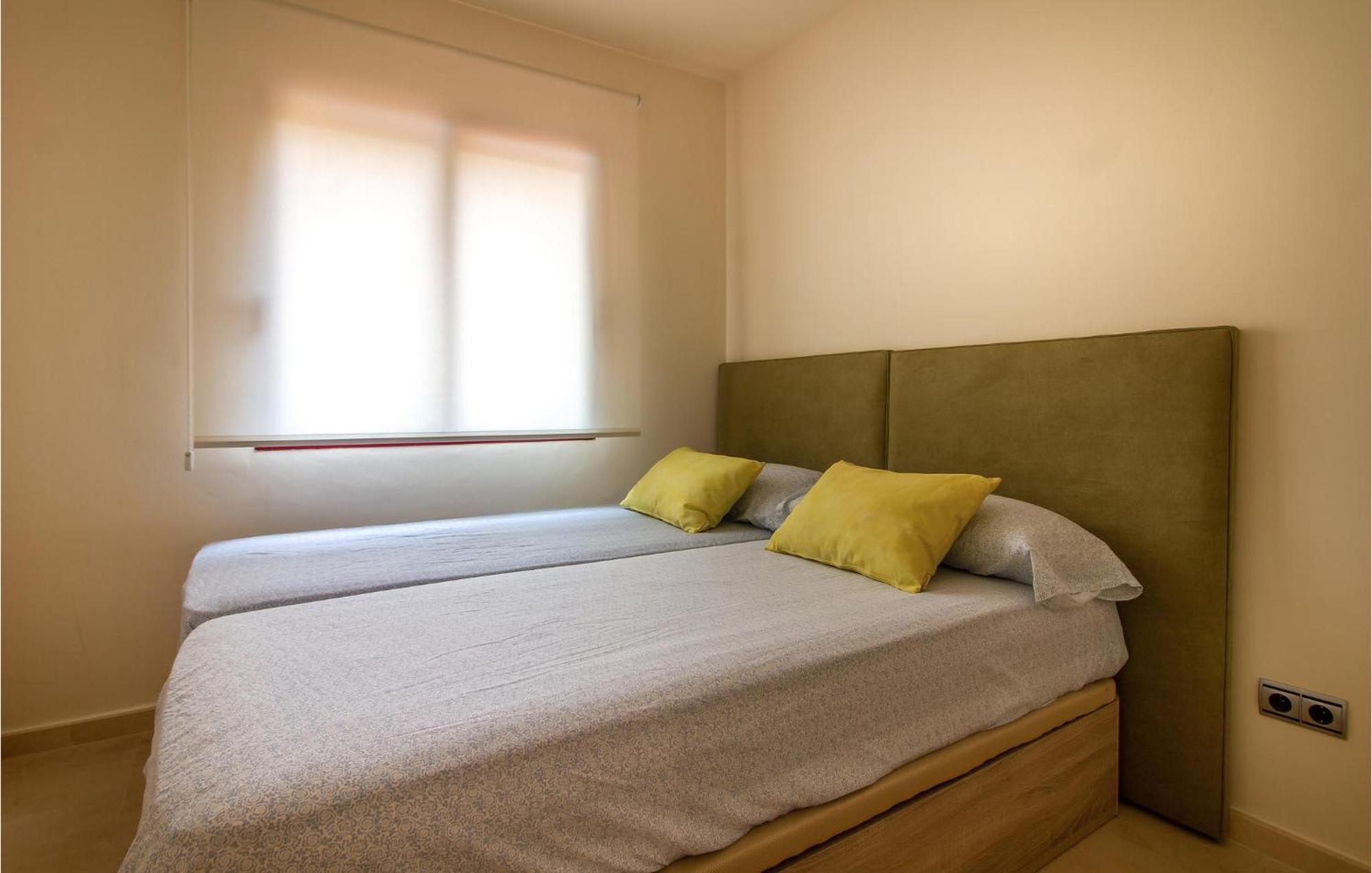 Lovely Apartment In Los Alcazares With Kitchen Eksteriør bilde