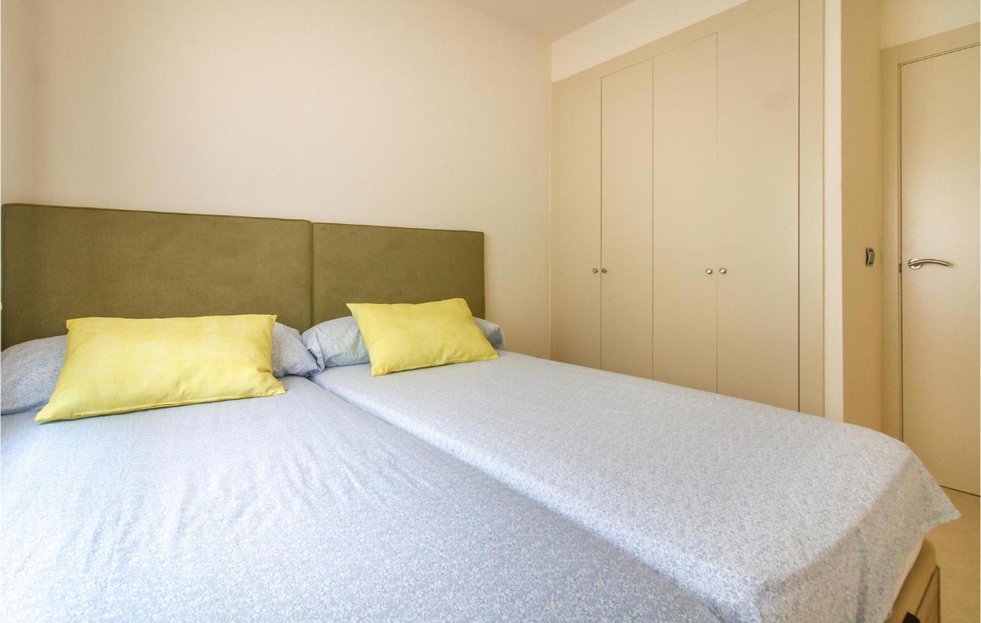 Lovely Apartment In Los Alcazares With Kitchen Eksteriør bilde